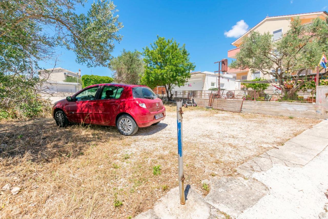 Apartments Ivat Rogoznica  Luaran gambar