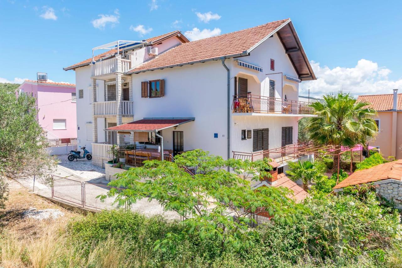 Apartments Ivat Rogoznica  Luaran gambar